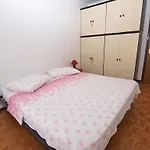 Slavica 914 Appartamento Medolino