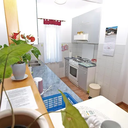 Apartment Slavica 914 Medulin
