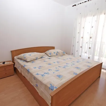 Apartment Slavica 914 Medulin